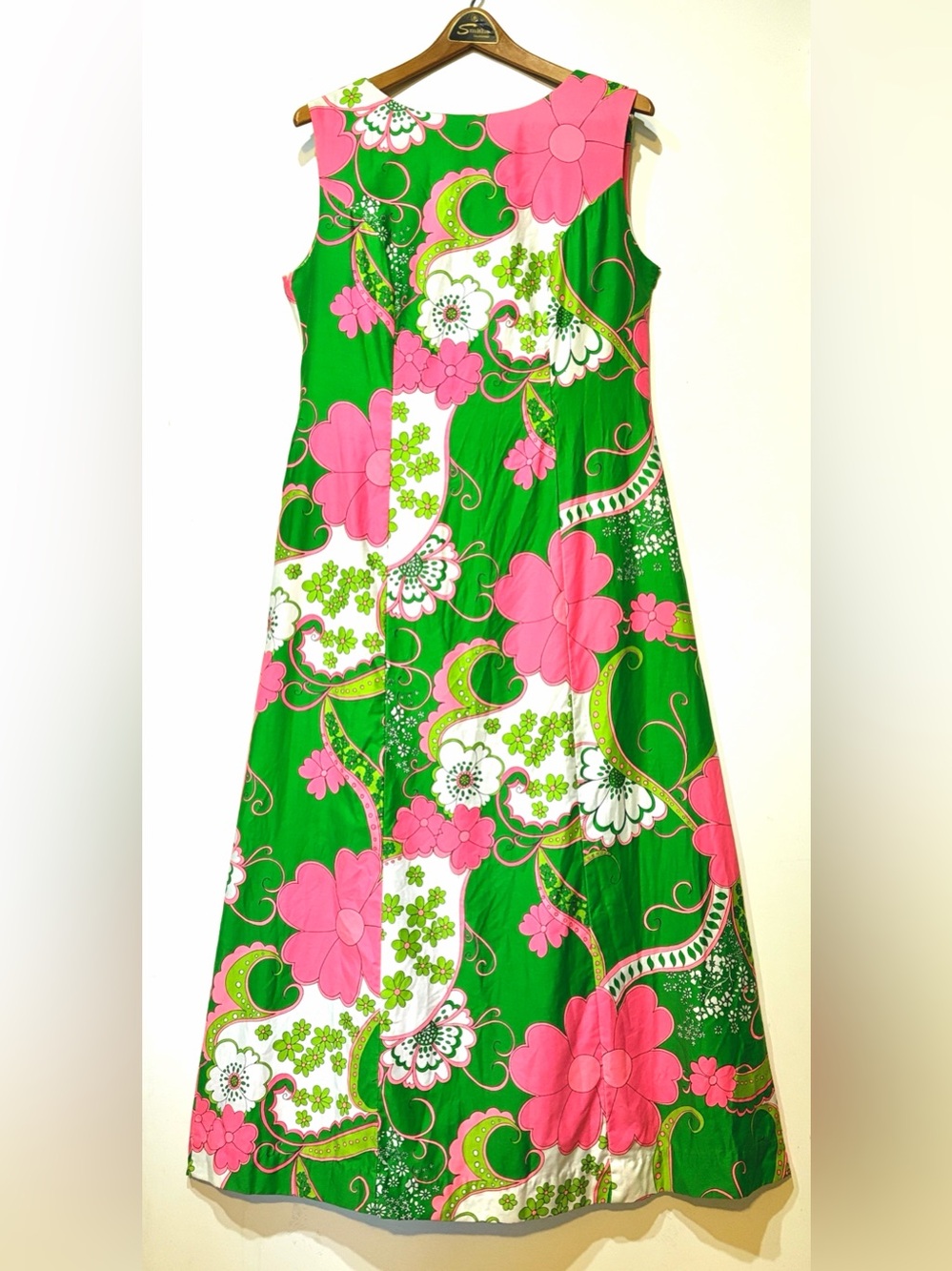 Vintage 1960s-70s ALICE Polynesian Fashions Floral Psychedelic Hawaiian Dress